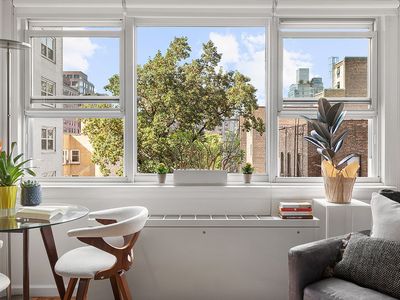 101 W 12th St APT 8B, Manhattan, NY, 10011