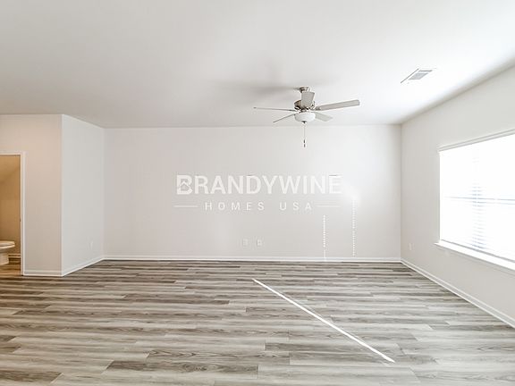 2nd image of 144 Avondale Blvd