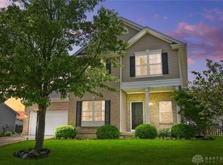2928 Sassafras Ln, Dayton, OH 45431