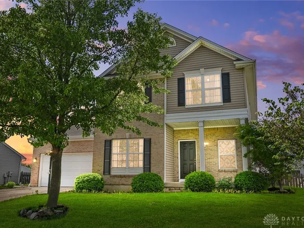 2928 Sassafras Ln, Dayton, OH 45431