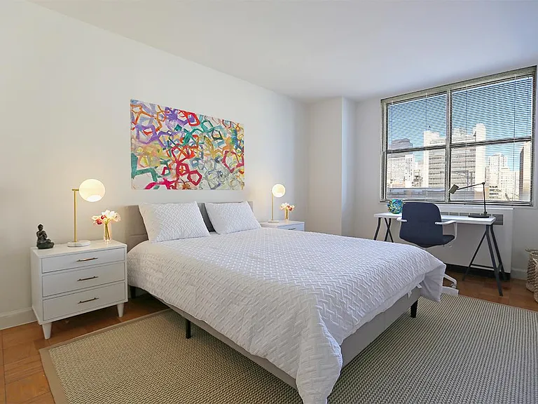 320 E 46th St #34-E — Photo 4