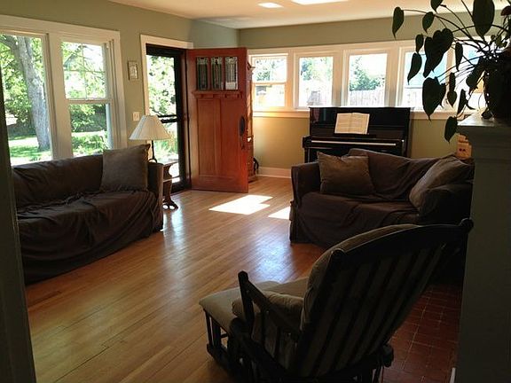 2nd image of 2605 N Park Dr