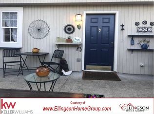 6893 Helena St, Clinton, WA 98236