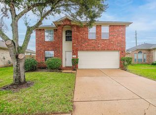 121 Rodeo Dr, Manvel, TX 77578