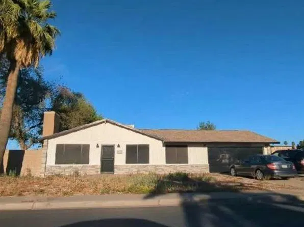 1022 S 33rd Pl, Mesa, AZ 85204