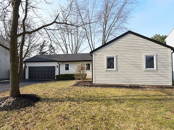 2nd image of 1406 River Oak Dr
