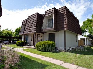 857 S Broadview Ave, Wichita, KS 67218