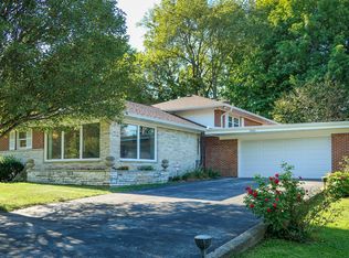 3345 Hillcrest Dr, Indianapolis, IN