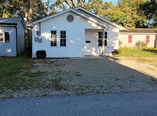 371 S 5th St, Noblesville, IN 46060