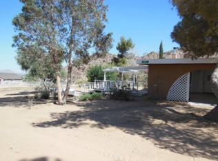 25444 Old Mine Rd, Apple Valley, CA 92307