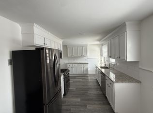 40 Varmor Dr, New Britain, CT 06053