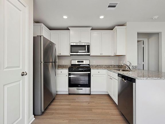 7th image of this home