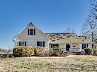 7470 Flint Hill Rd, Sophia, NC 27350