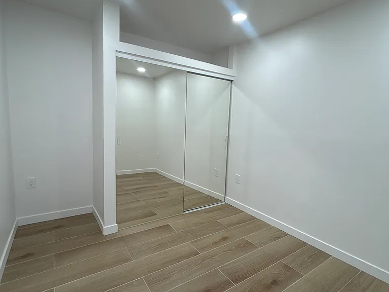 2444 Fairmount Ave #B — Photo 6