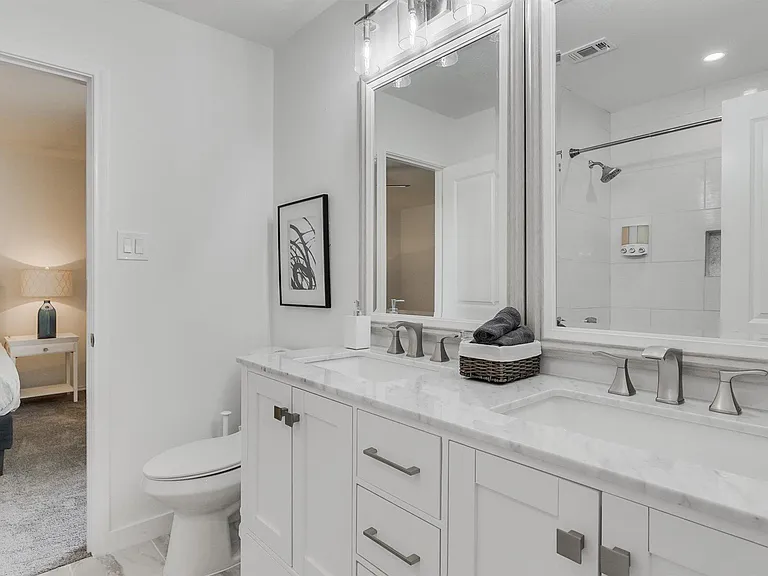 4224 Shady Bend Dr — Photo 31