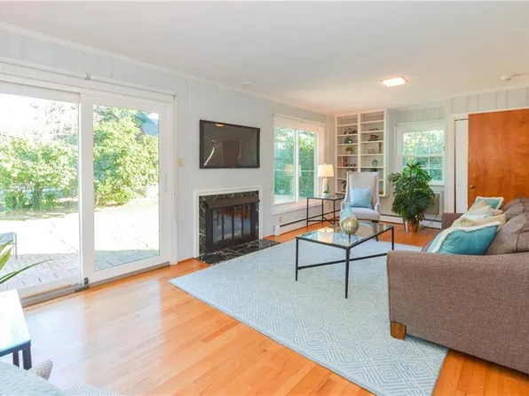 504 Talbot Hall Rd, Norfolk, VA 23505