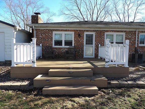 5th image of 1101 N Mount Zion Ct