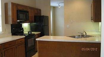 3rd image of 253 Palm Park Cir APT 207