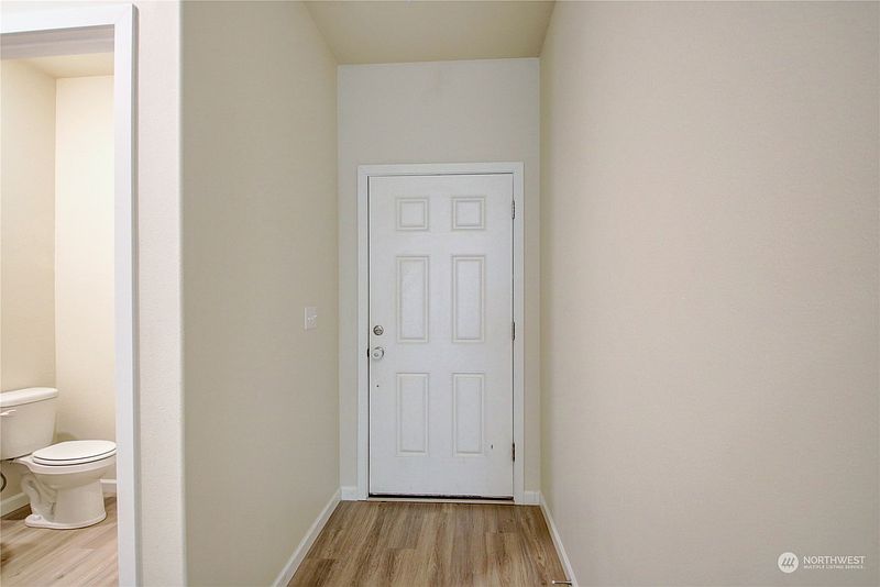4th image of 12109 317th Avenue SE