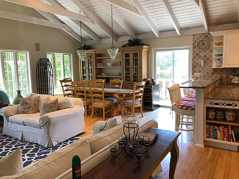 109 Benson Dr — Photo 6