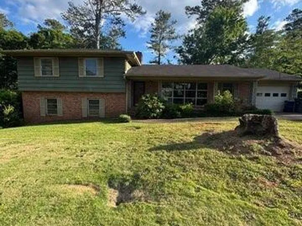 202 Hillandale Dr, Griffin, GA 30224