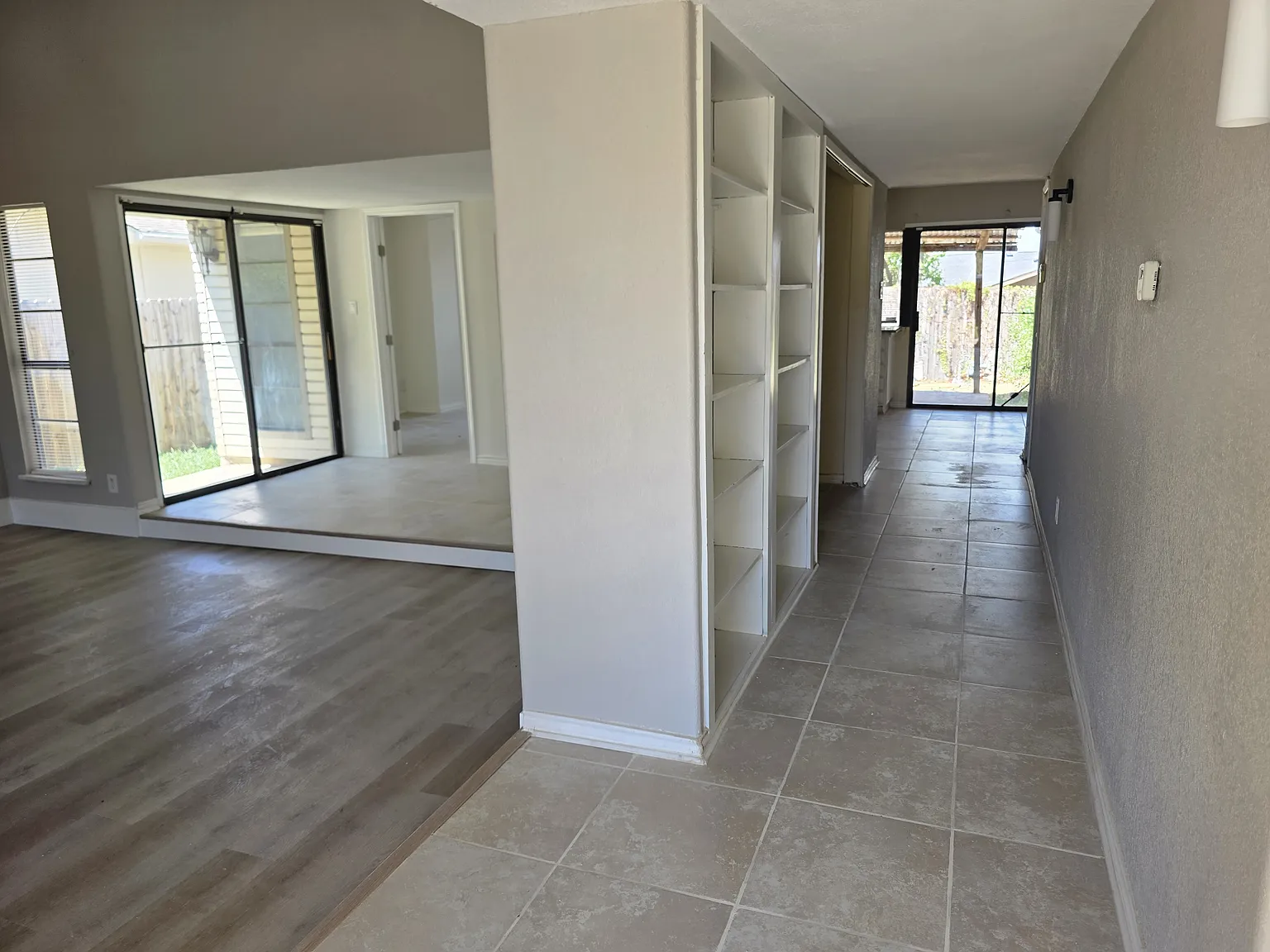 4 bed, 1881 sqft, $2,345 — Photo 3