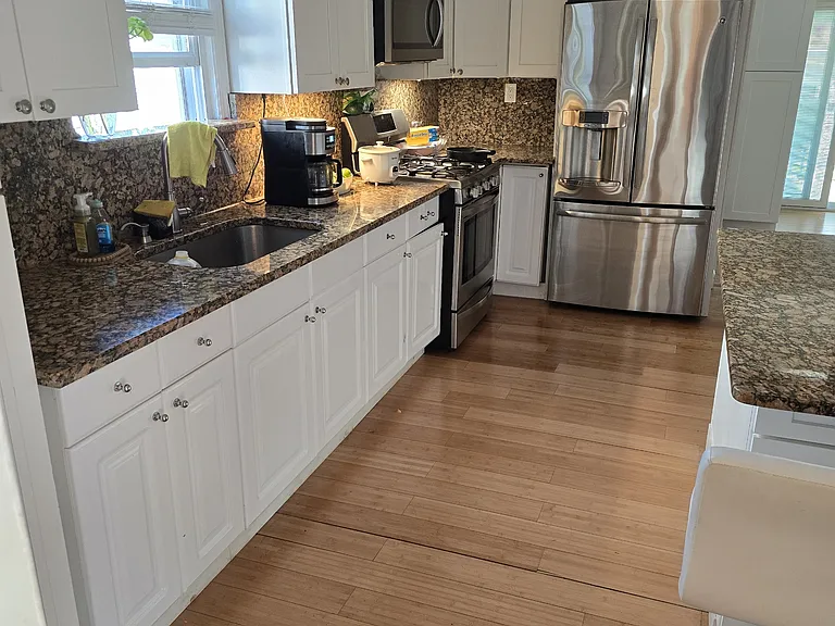 124 Leonard Ave #1 — Photo 3