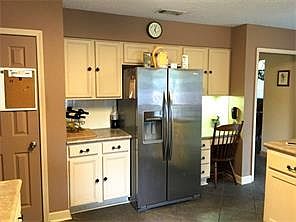 2nd image of 103 Burrwood Dr
