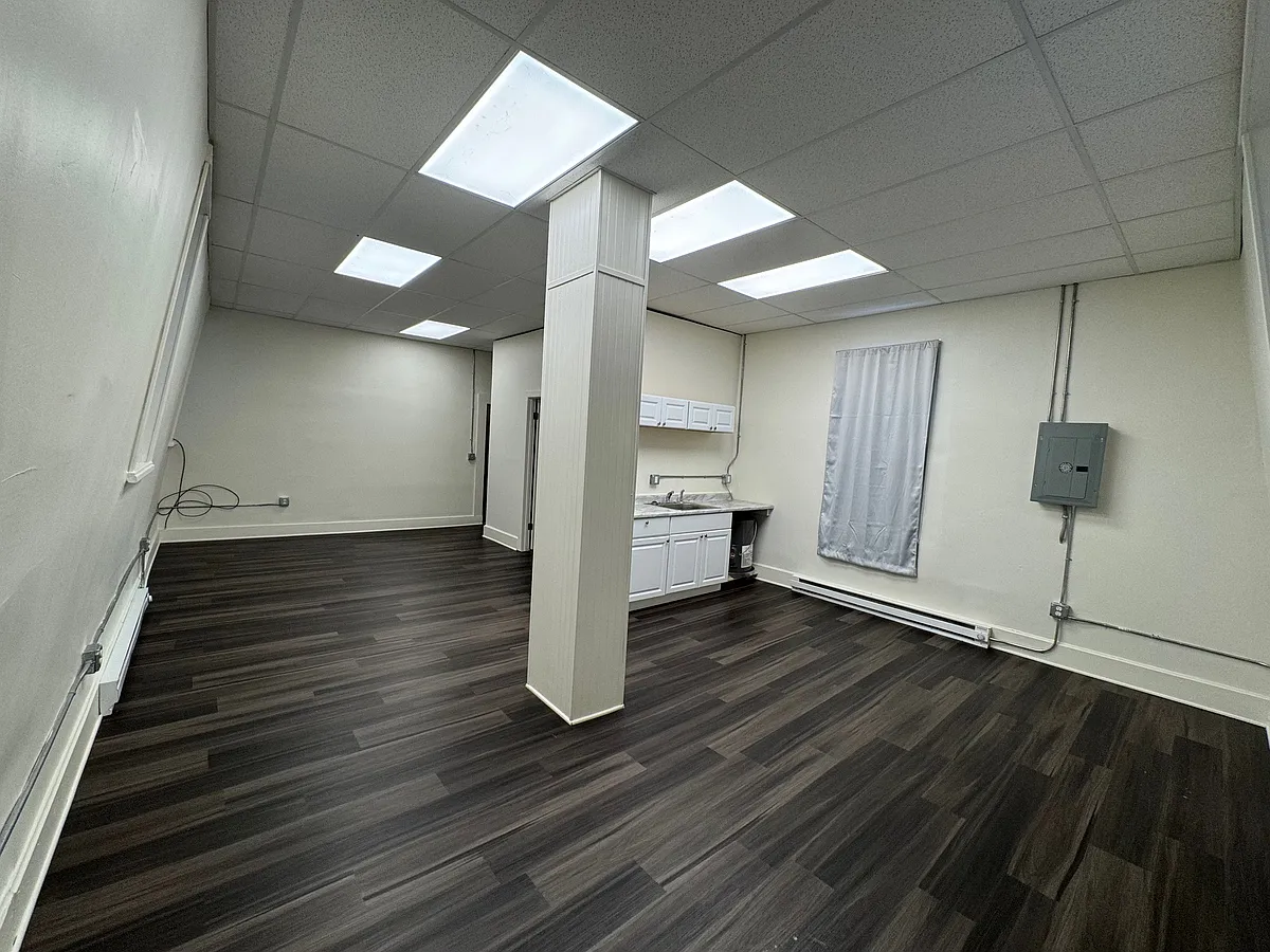 Building Photo - 514 York St #4