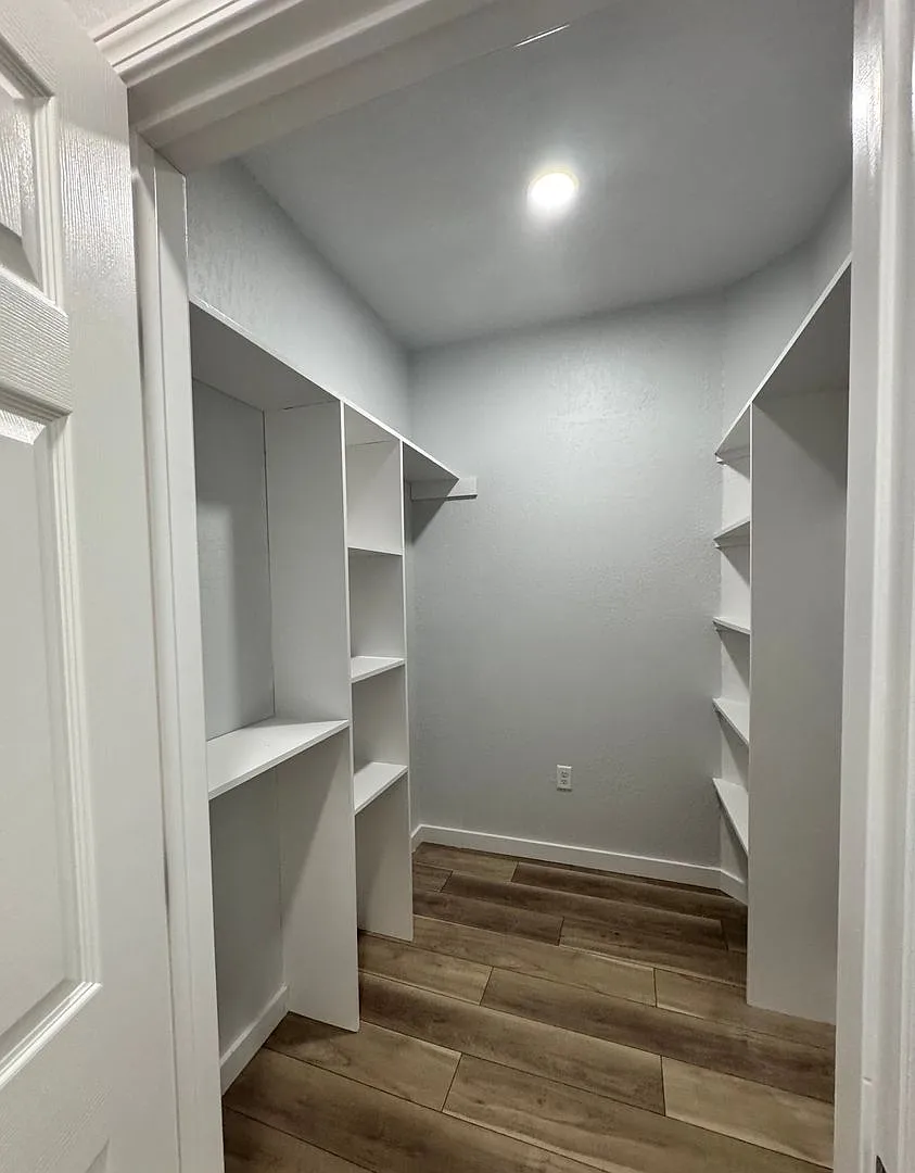 6318 N Boulder — Photo 4