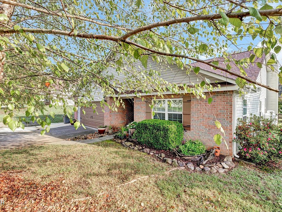 1st image of 3048 Pennington Cir