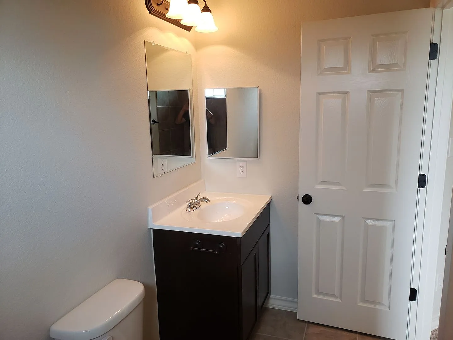 Town home for rent — Photo 3