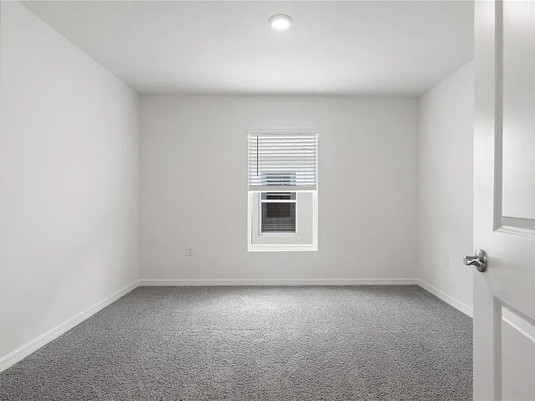 4762 SW 88th Ln — Photo 5