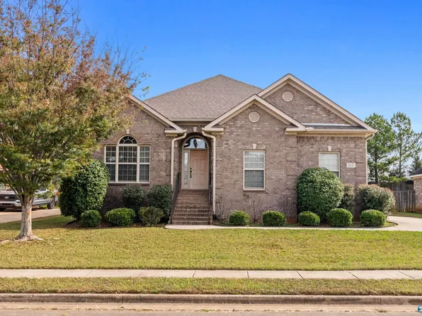 117 Huston Ct, Huntsville, AL 35806