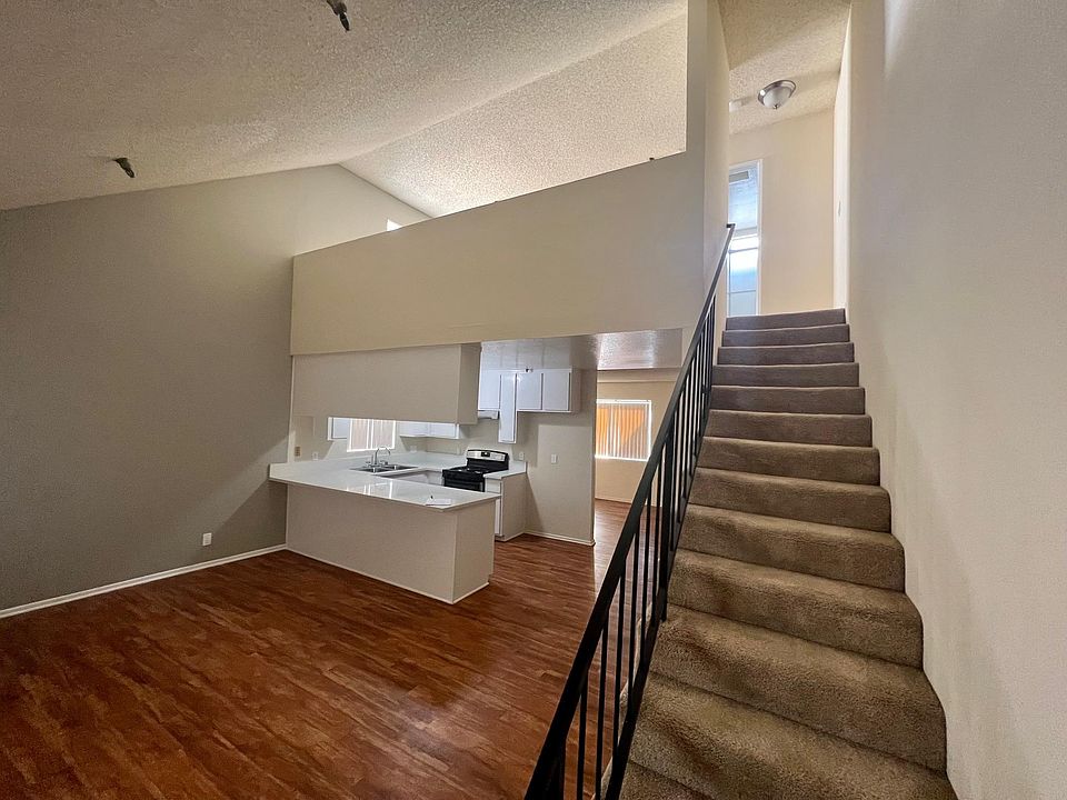 1st image of 14118 Cordary Ave APT 21