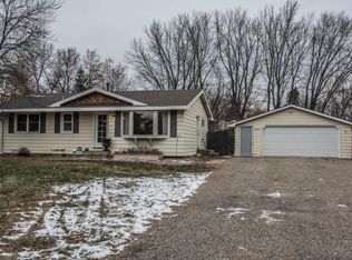 6806 Faricy Ln, Prior Lake, MN 55372