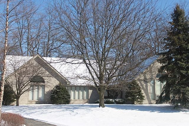 1st image of 16765 Deer Path Dr