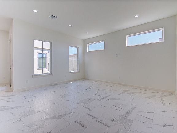 4th image of 2919 El Fenice Ln #2919