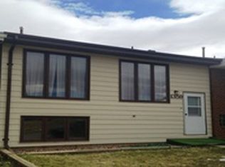 1359 N 17th St, Laramie, WY 82072