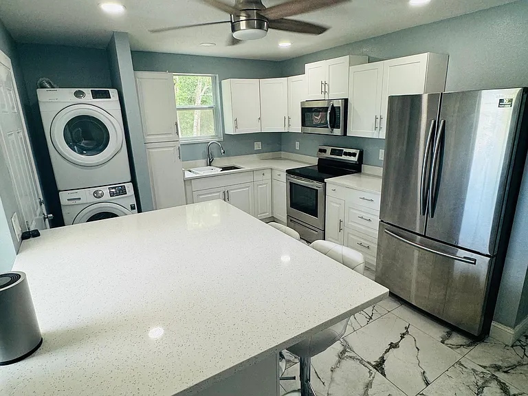 16843 Laura Lee Dr — Photo 3