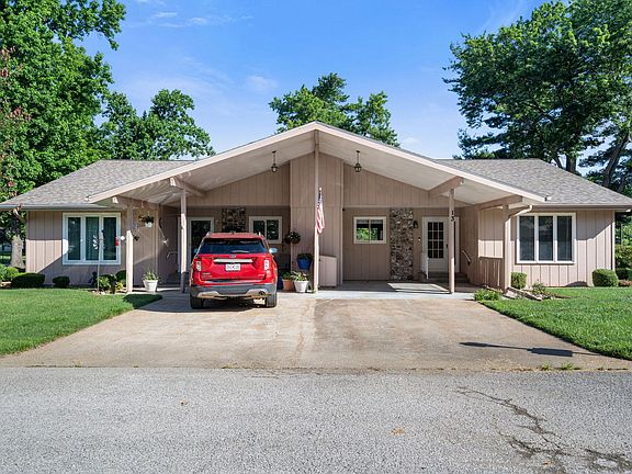 2nd image of 13 Magnolia Court