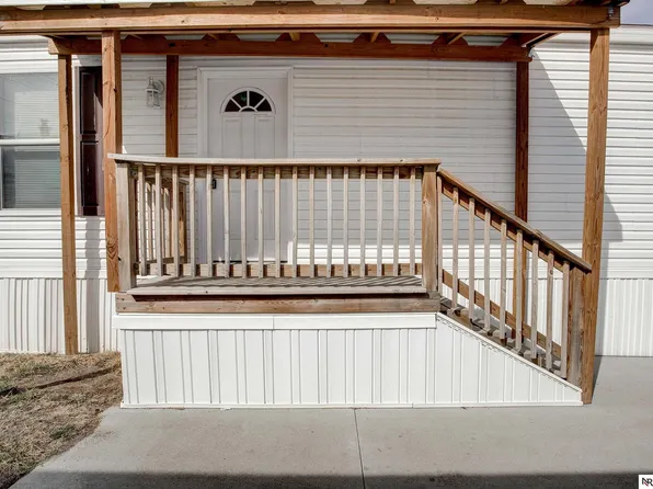 5702 N 16th St #57, Omaha, NE 68110