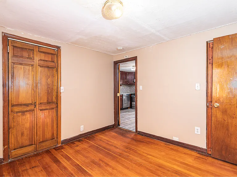 62 Butler St #2 — Photo 5