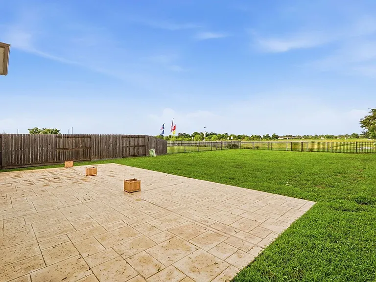 22418 Bridgestone Ridge Dr — Photo 29