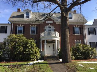 469 Whitney Ave #8, New Haven, CT 06511