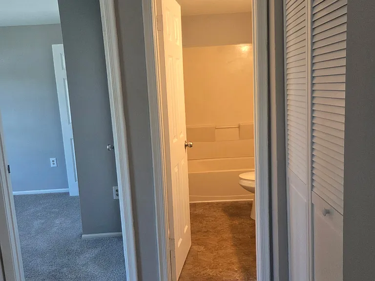 103 Kettering Dr — Photo 5