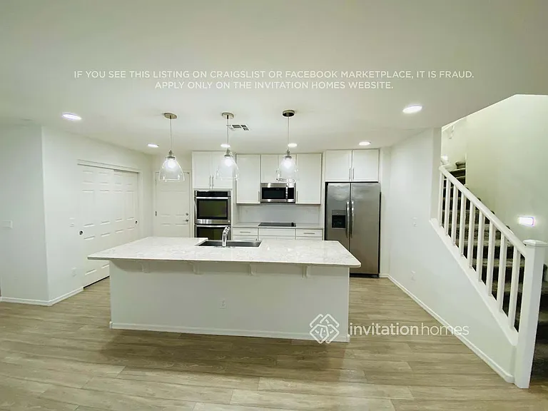 496 N Ranger Trl — Photo 8