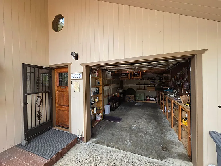 5060 Meyers Ave — Photo 4