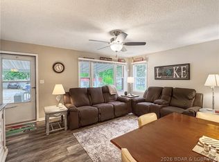 88 Birdie Dr, Camdenton, MO 65020