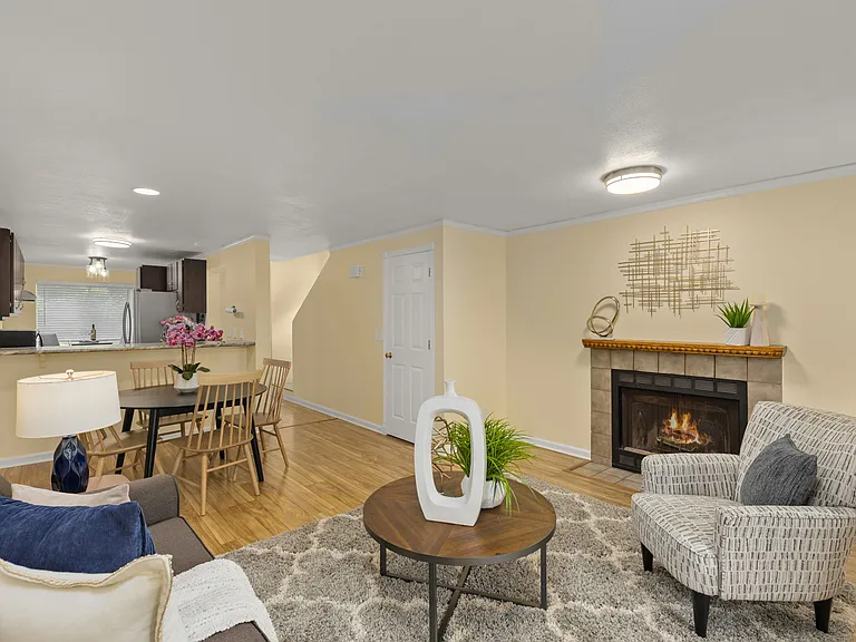 280 Newport Way NW #B-15 — Photo 8